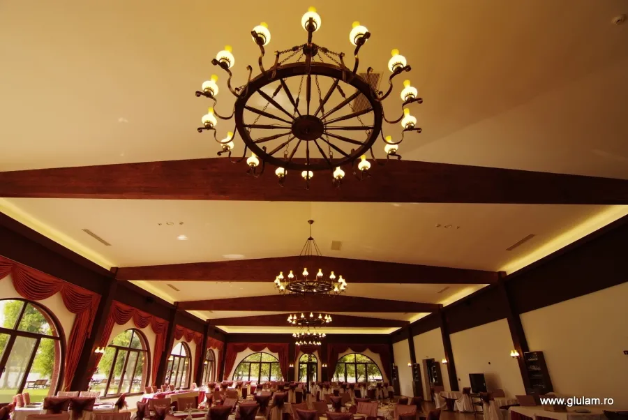RESTAURANT CERNICA